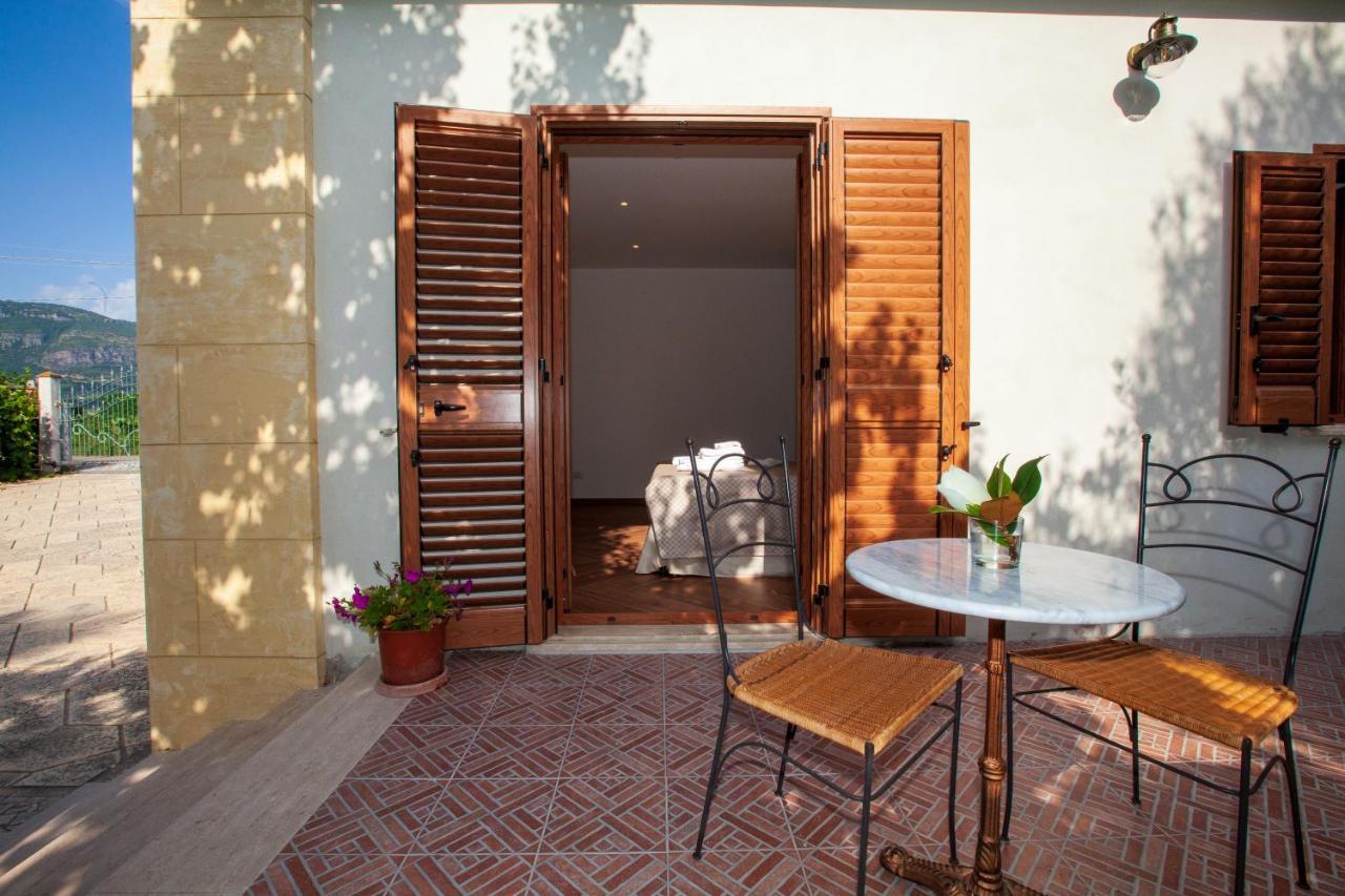 B&B Le Dee Di Paestum Luaran gambar