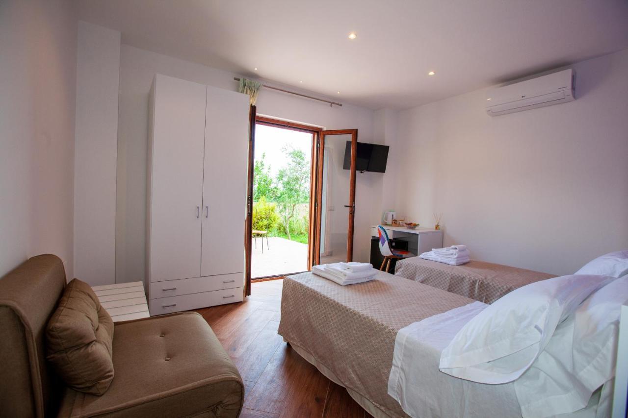 B&B Le Dee Di Paestum Luaran gambar