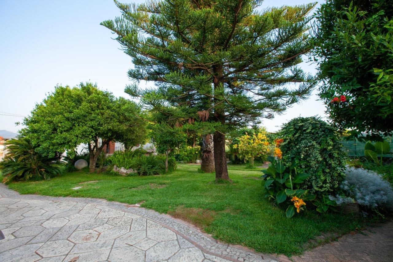 B&B Le Dee Di Paestum Luaran gambar